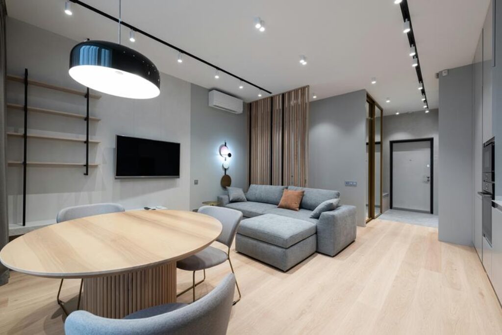 How Do You Use Shelving as Part of Wall Decor?